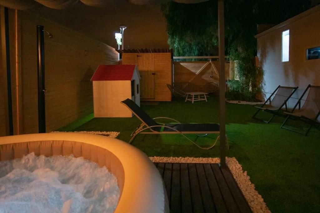 Private Paradise On Cozy Campsite, Jacuzzi, Netflix ラス・ガジェタス エクステリア 写真